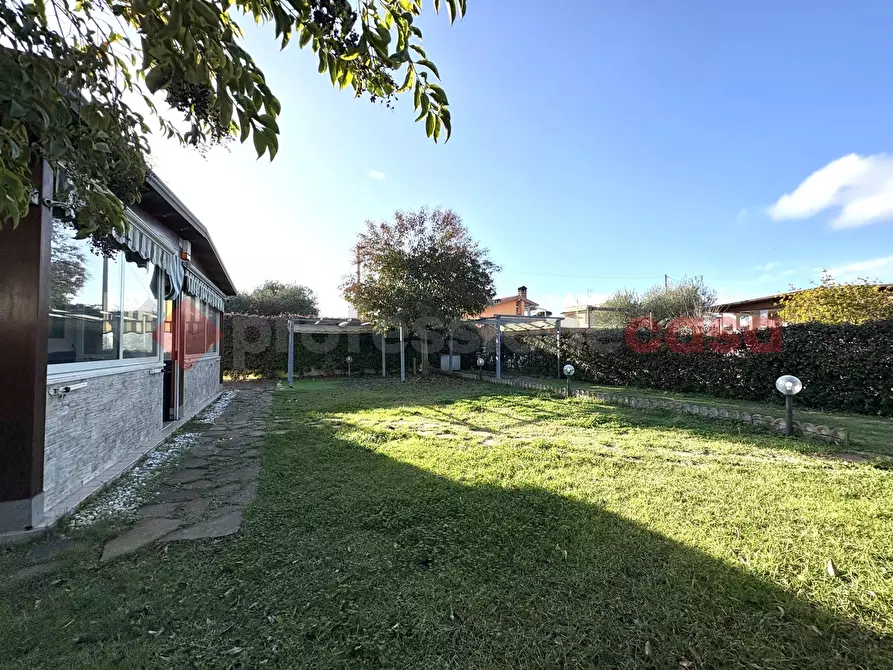 Immagine 6 di Villa in vendita  in Via RIVA DELLE MARGHERITE, 40 a Terracina
