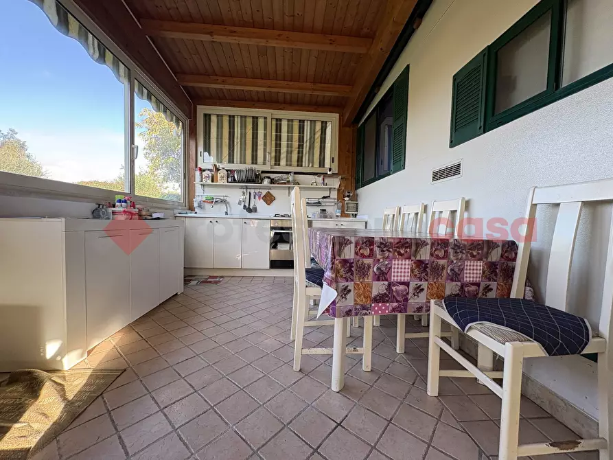 Immagine 17 di Villa in vendita  in Via RIVA DELLE MARGHERITE, 40 a Terracina