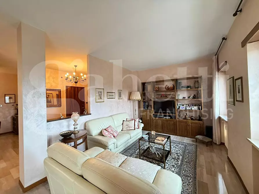 Immagine 2 di Appartamento in vendita  in Via Ganna a Beinasco