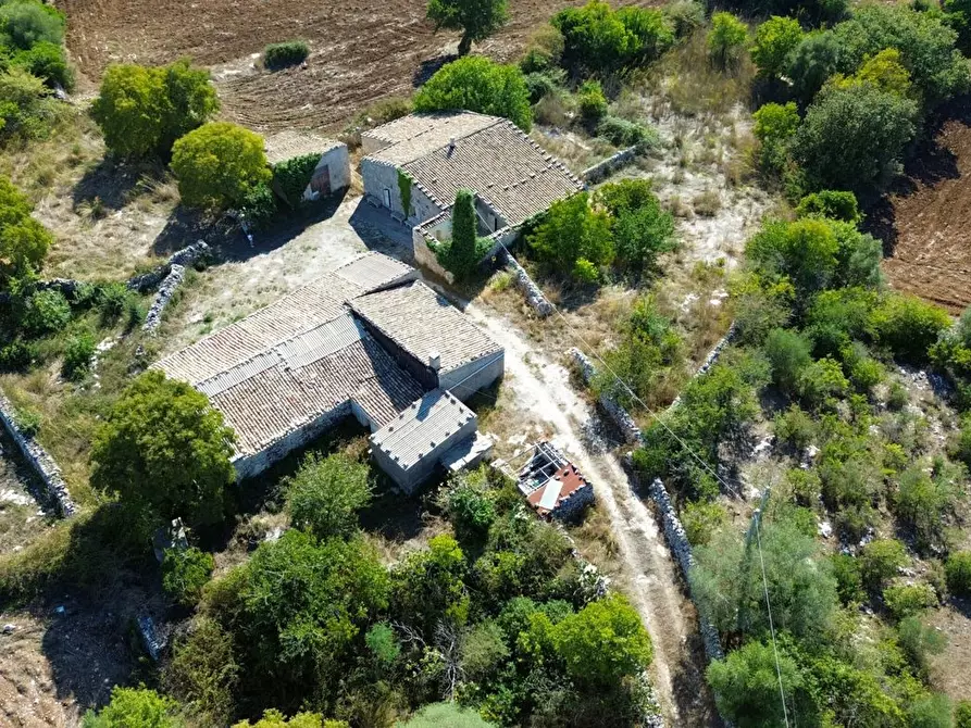 Immagine 7 di Rustico / casale in vendita  in Contrada mezzo gregorio, snc a Noto