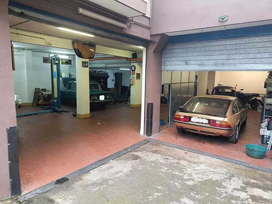 Immagine 7 di Laboratorio in vendita  in Via Silvestro Lega, 40 a Roma