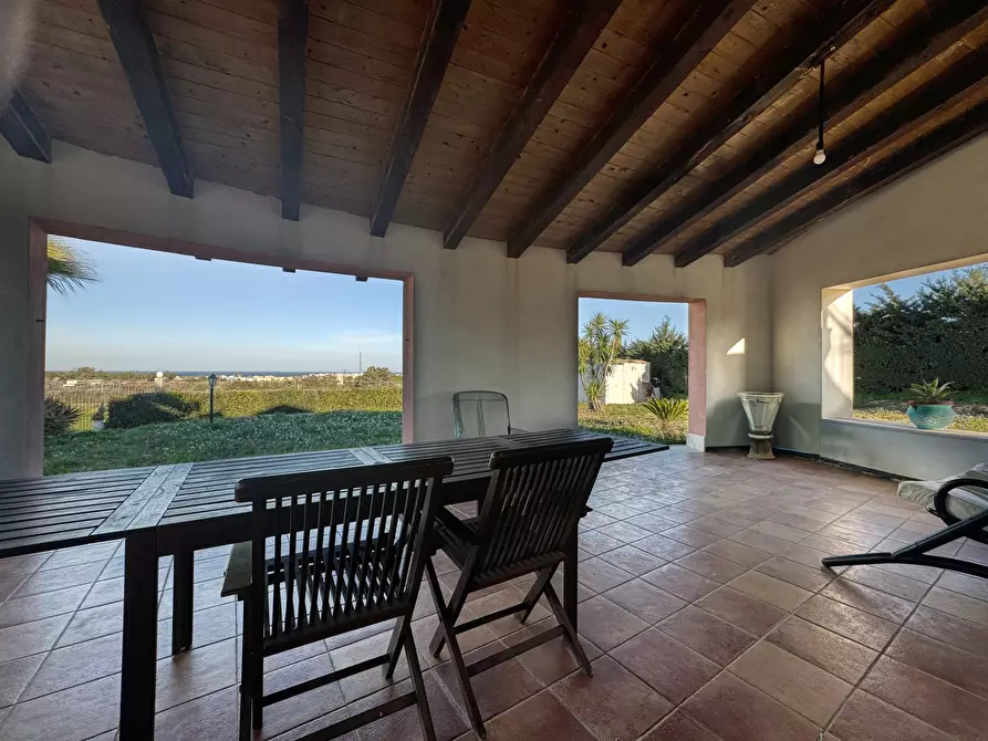 Immagine 10 di Villa in vendita  in Viale Sebastiano Fortuna, . a Pachino