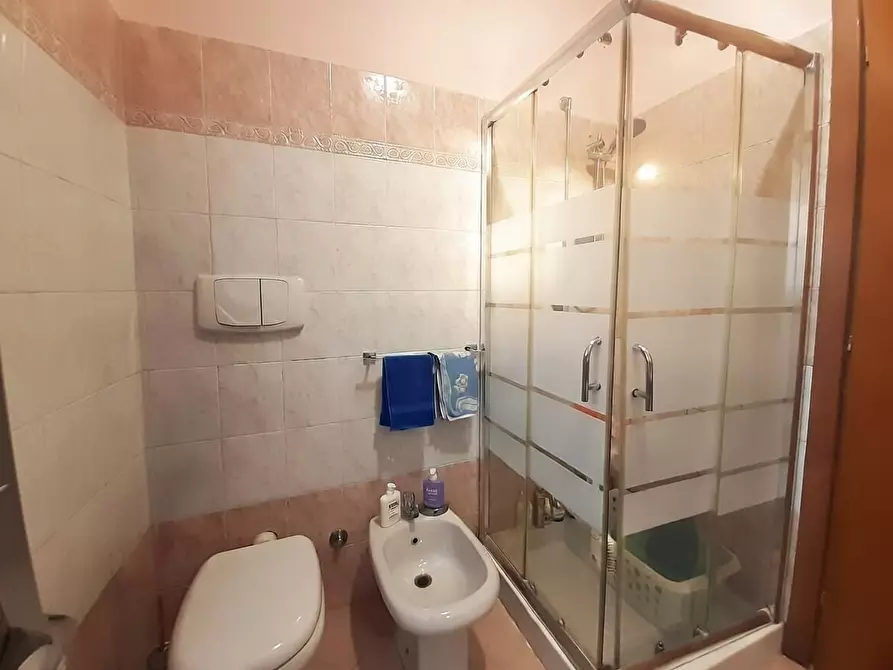 Immagine 16 di Appartamento in vendita  in Via NAPOLI, SC a Legnano