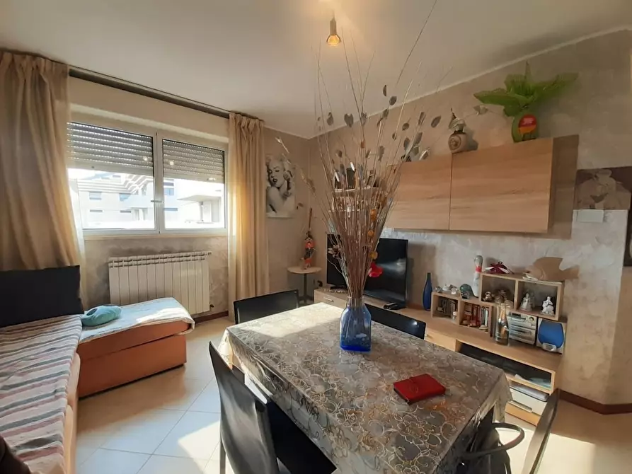 Immagine 11 di Appartamento in vendita  in Via NAPOLI, SC a Legnano