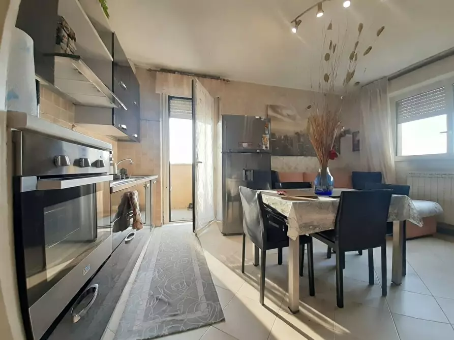 Immagine 8 di Appartamento in vendita  in Via NAPOLI, SC a Legnano