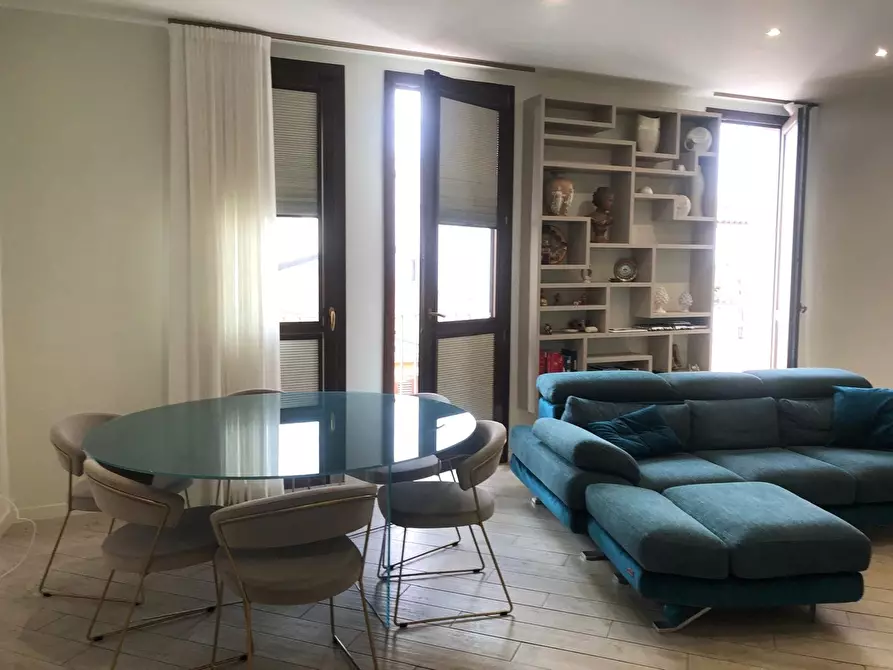 Immagine 4 di Appartamento in affitto  in Via Maqueda, 278 a Palermo