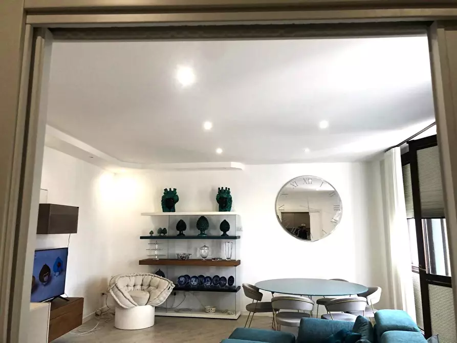 Immagine 14 di Appartamento in affitto  in Via Maqueda, 278 a Palermo