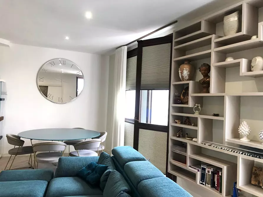 Immagine 10 di Appartamento in affitto  in Via Maqueda, 278 a Palermo