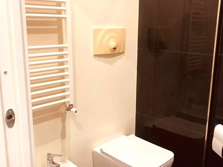 Immagine 41 di Appartamento in affitto  in Via Maqueda, 278 a Palermo