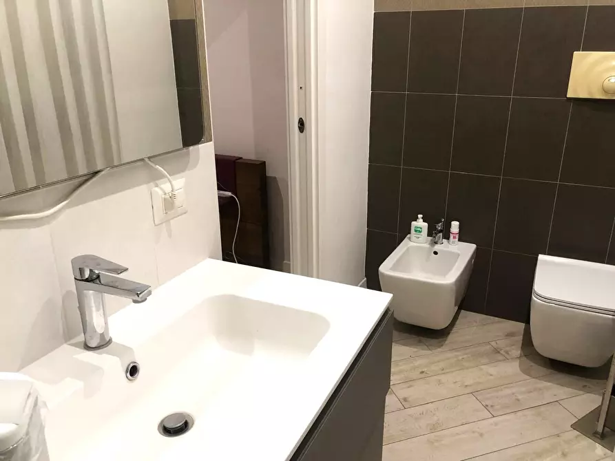 Immagine 35 di Appartamento in affitto  in Via Maqueda, 278 a Palermo