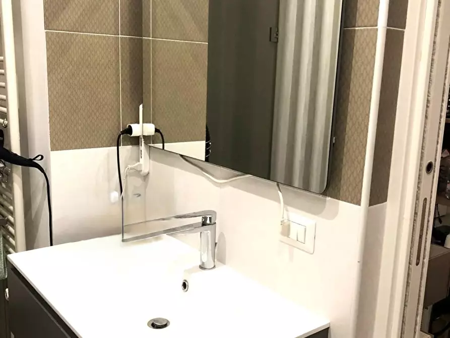 Immagine 37 di Appartamento in affitto  in Via Maqueda, 278 a Palermo