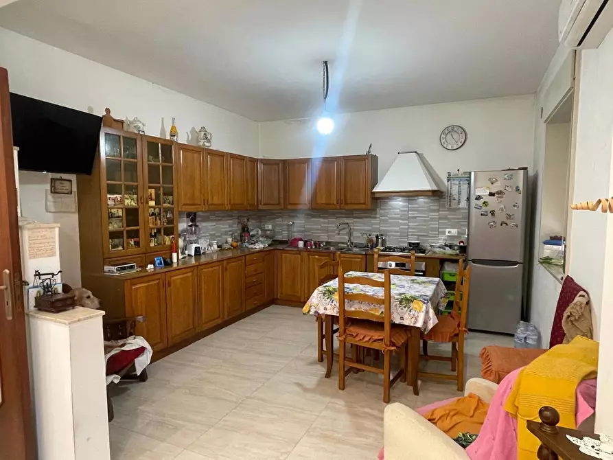 Immagine 31 di Palazzo in vendita  in Via Conte Federico, 178/F a Palermo