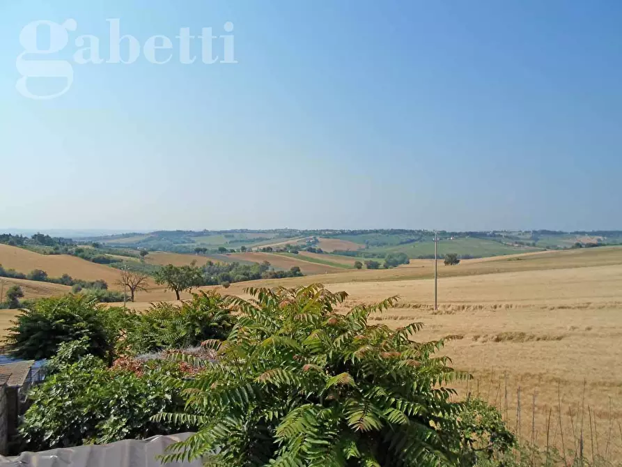 Immagine 3 di Appartamento in vendita  in Via INTERCOMUNALE SAN SILVESTRO, 156 a Senigallia