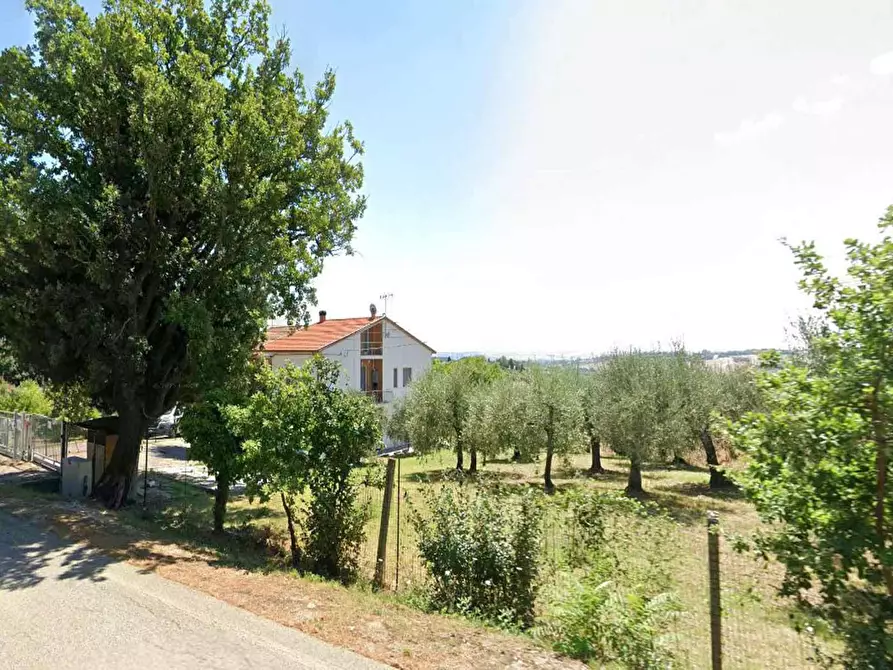 Immagine 1 di Appartamento in vendita  in Via INTERCOMUNALE SAN SILVESTRO, 156 a Senigallia