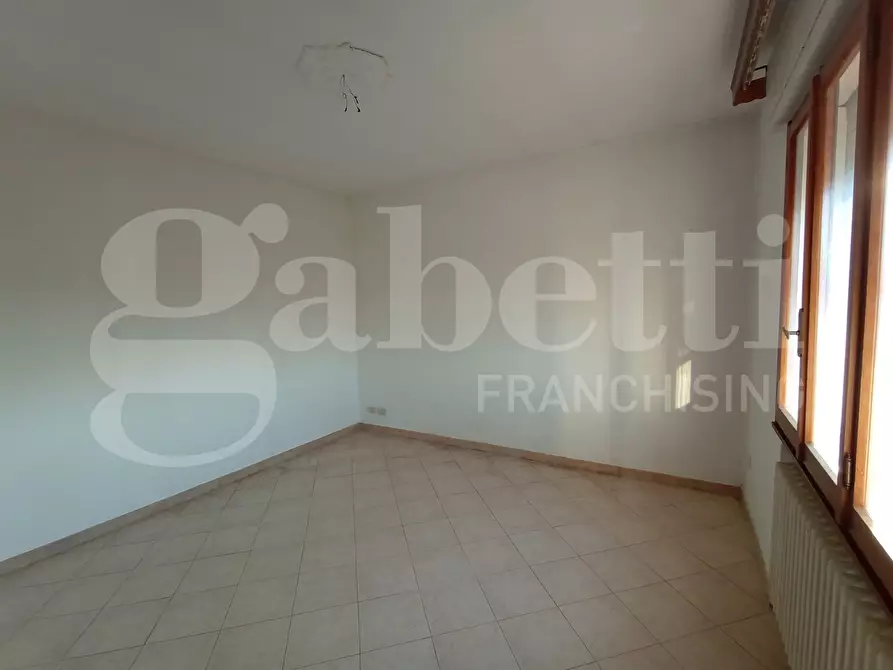 Immagine 5 di Casa indipendente in vendita  in Via CAVARZERE   Via dei Martiri, 59 a Cavarzere