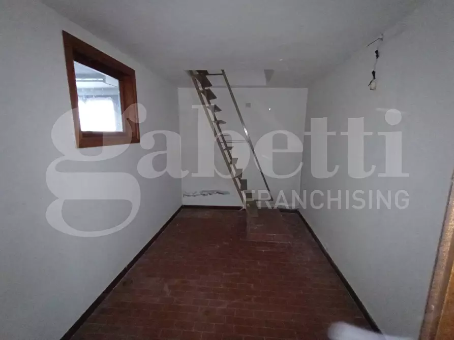 Immagine 17 di Casa indipendente in vendita  in Via CAVARZERE   Via dei Martiri, 59 a Cavarzere