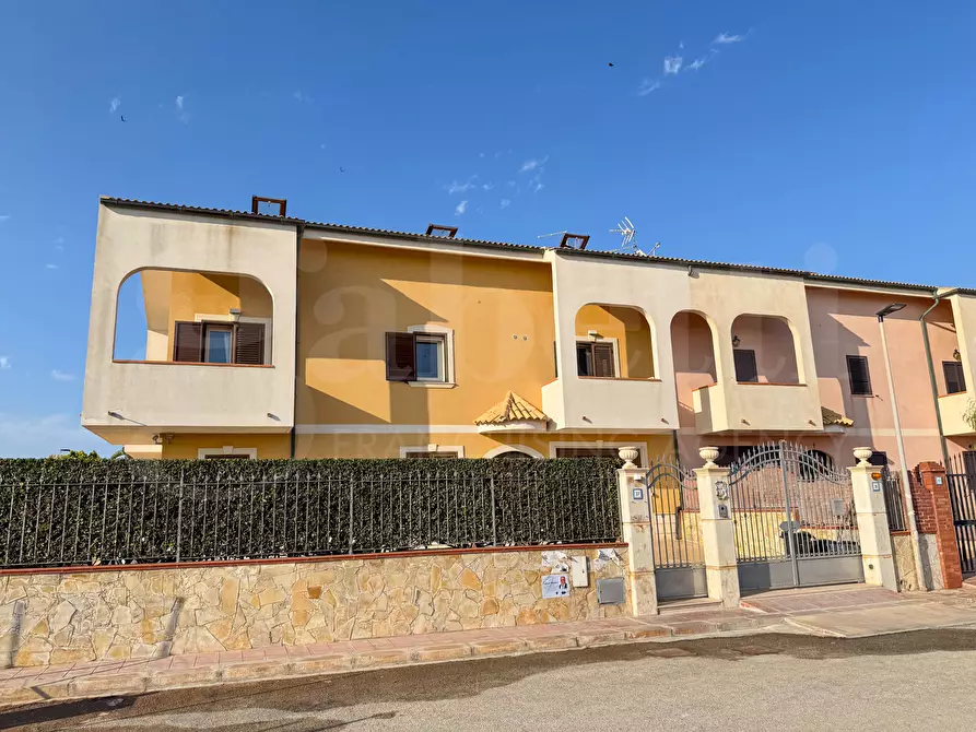 Immagine 34 di Villetta a schiera in vendita  in Via Gaetano Greco, 35 a Portopalo Di Capo Passero