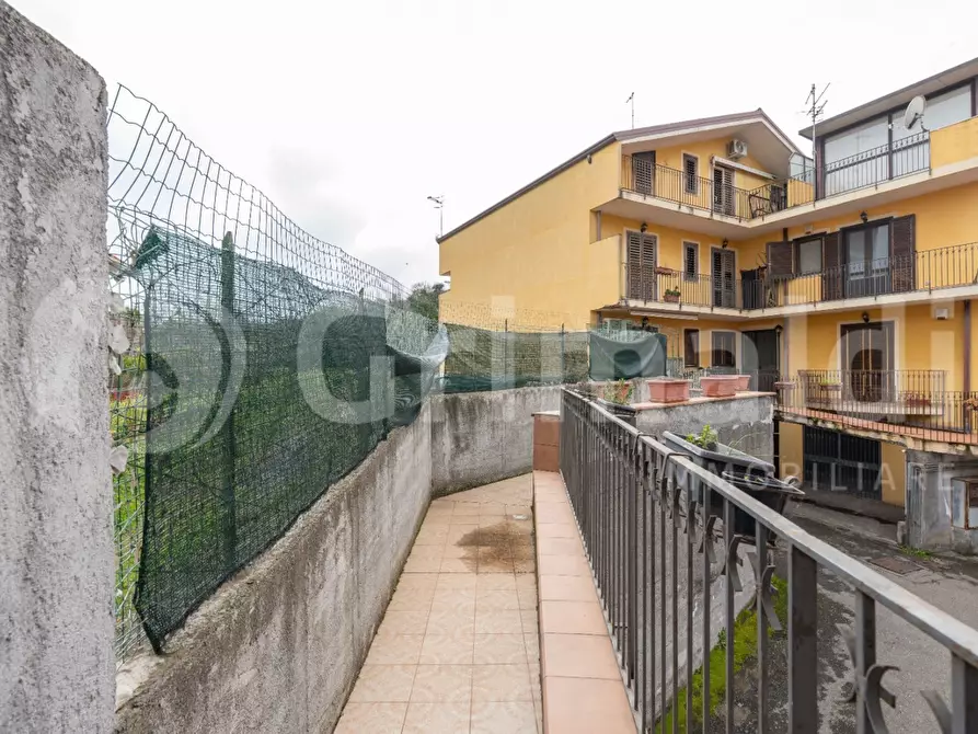 Immagine 17 di Appartamento in vendita  in Via Scale Sant'Anna, 70 a Aci Catena