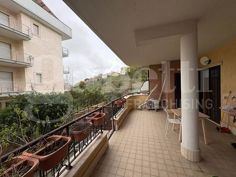 Immagine 9 di Appartamento in vendita  in Via Arzana, 57 a Roma