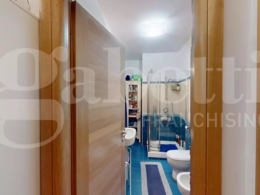 Immagine 32 di Appartamento in vendita  in Via Arzana, 57 a Roma