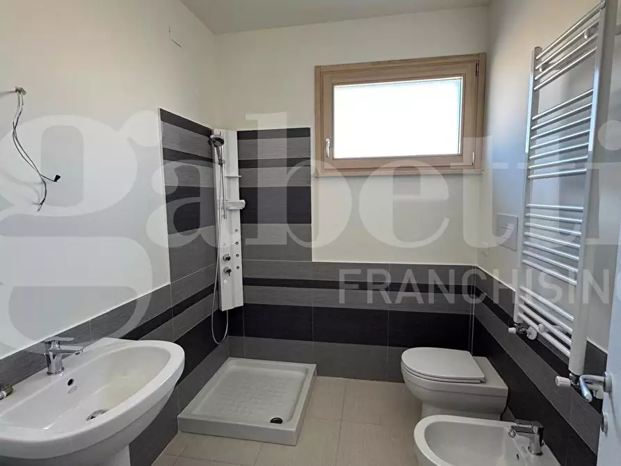 Immagine 18 di Appartamento in vendita  in Via Giovanni XXIII, 50 a Tortoreto