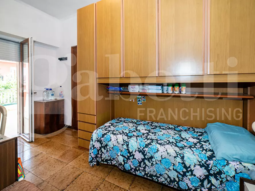Immagine 31 di Appartamento in vendita  in Via Michelangelo Peroglio, 27 a Roma