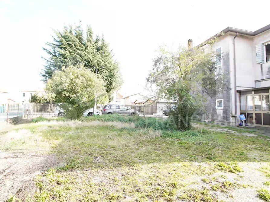 Immagine 1 di Casa bifamiliare in vendita  in Via Triestina, . a Venezia