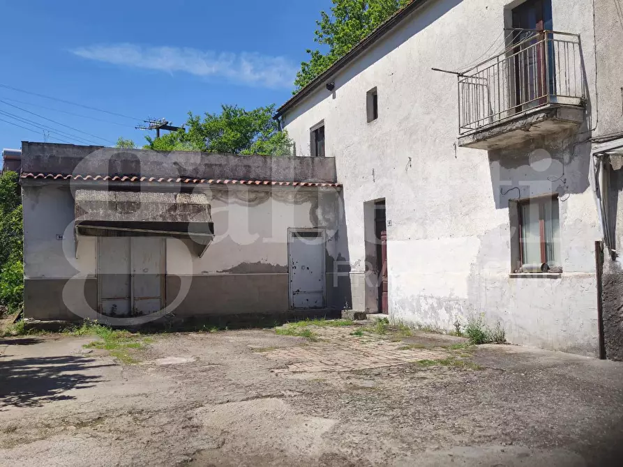 Immagine 2 di Casa indipendente in vendita  in Contrada Torre Alfieri, 10 a Benevento
