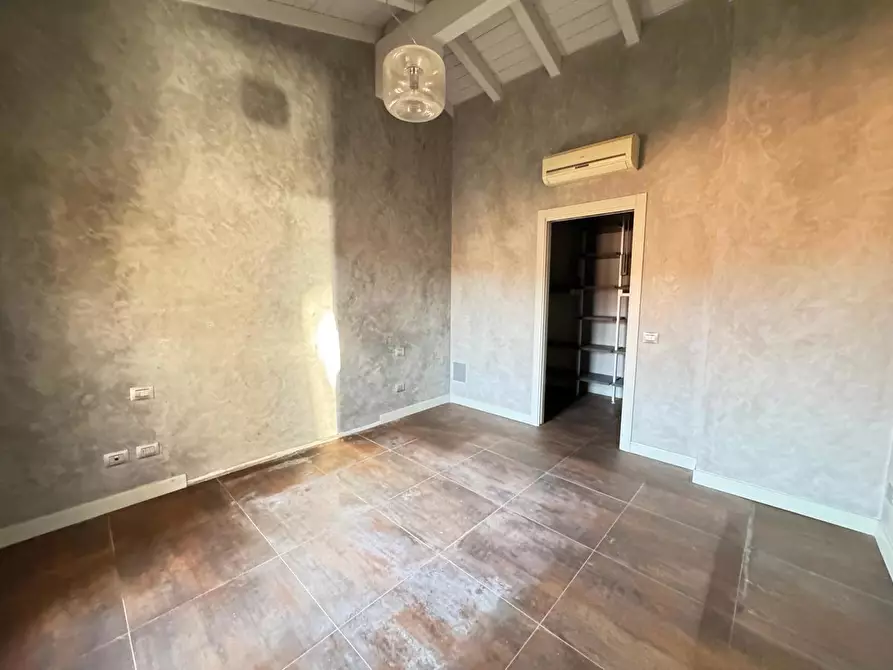 Immagine 17 di Appartamento in vendita  in Via Carmagnola, 17 a Chiari