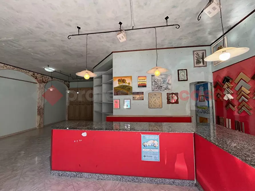 Immagine 2 di Laboratorio in vendita  in Via Pio XII a Poggiardo