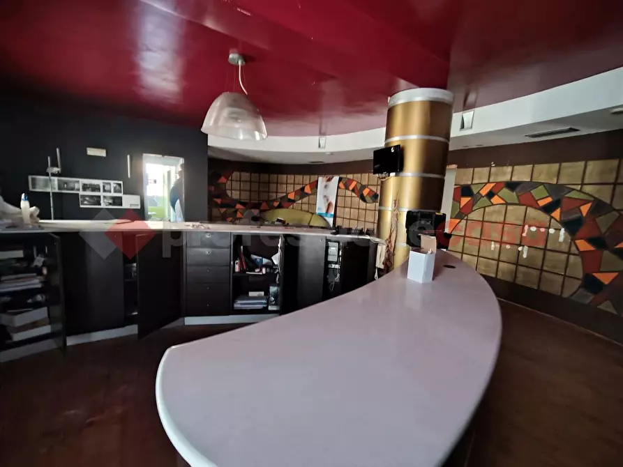 Immagine 27 di Attività commerciale in vendita  in Via alessandro specchi, 2 a Siracusa