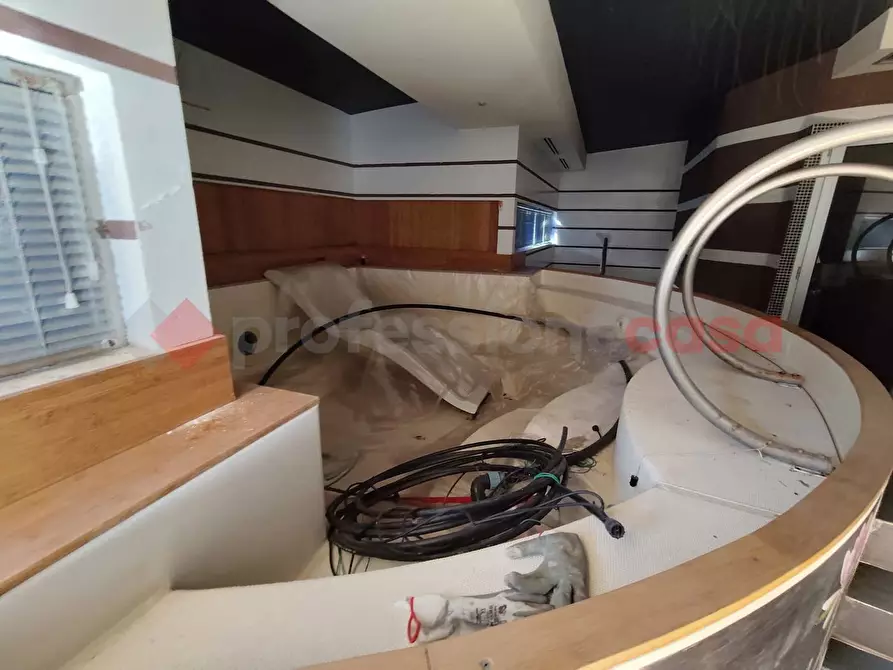 Immagine 18 di Attività commerciale in vendita  in Via alessandro specchi, 2 a Siracusa