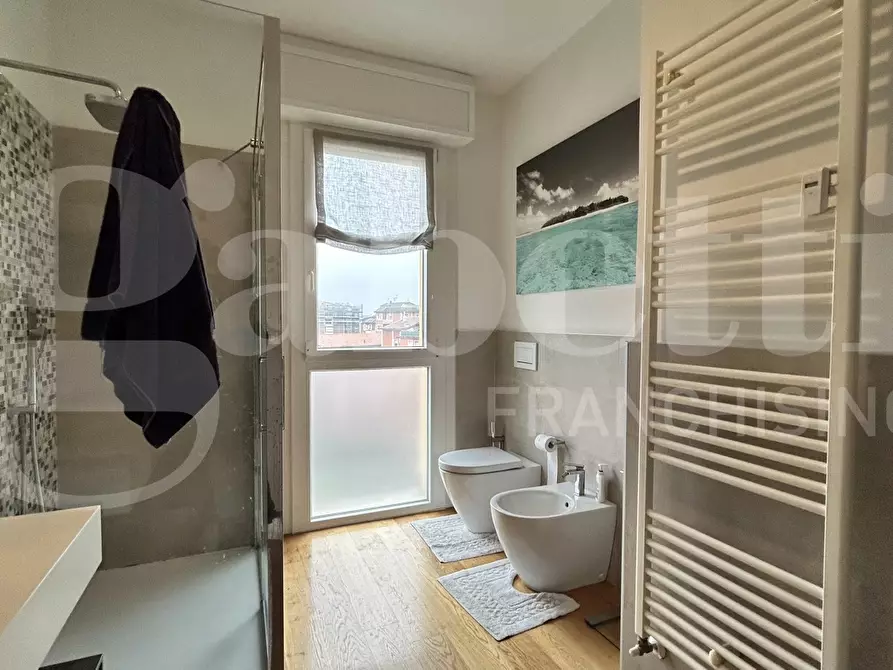 Immagine 17 di Appartamento in vendita  in Via Milano a Bologna