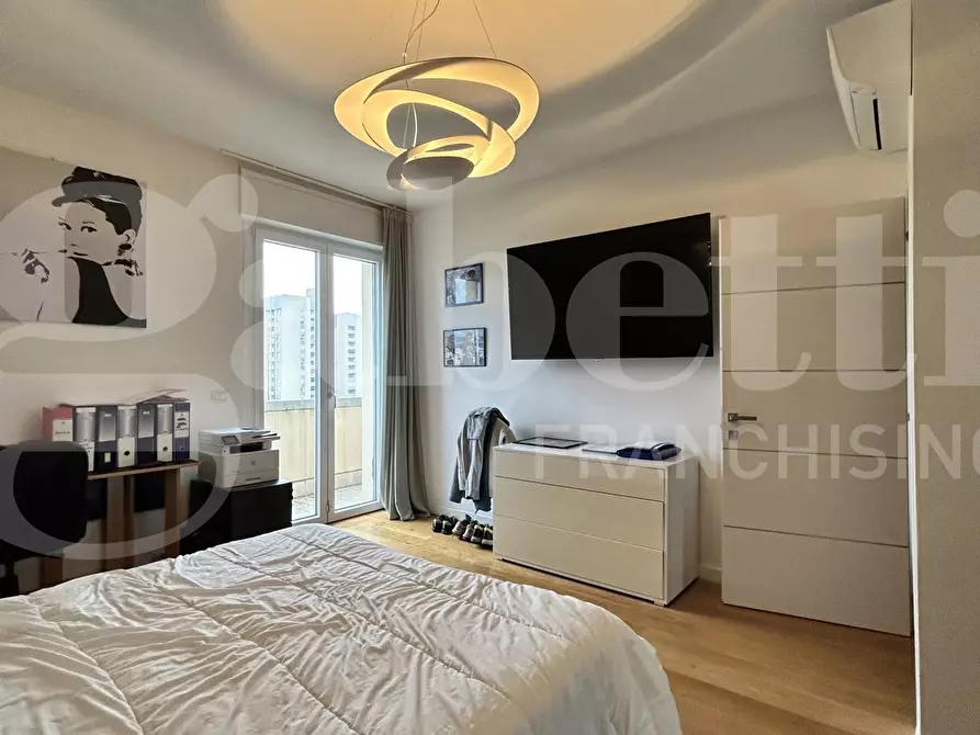 Immagine 10 di Appartamento in vendita  in Via Milano a Bologna