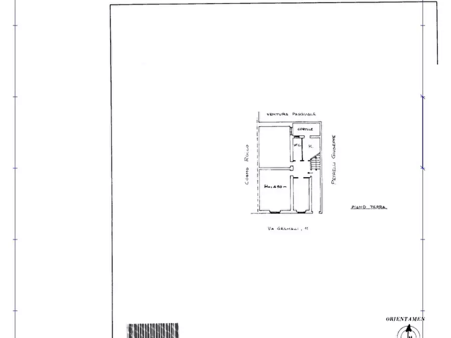 Immagine 11 di Appartamento in vendita  in Via Gramsci, 1 a Acquaviva Delle Fonti