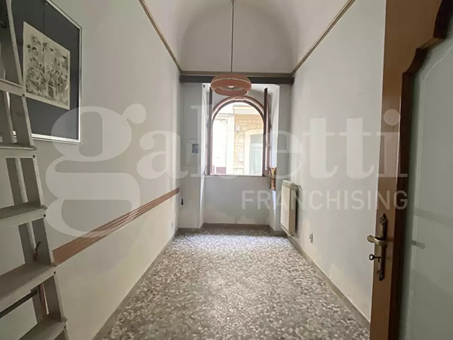 Immagine 5 di Appartamento in vendita  in Via Gramsci, 1 a Acquaviva Delle Fonti