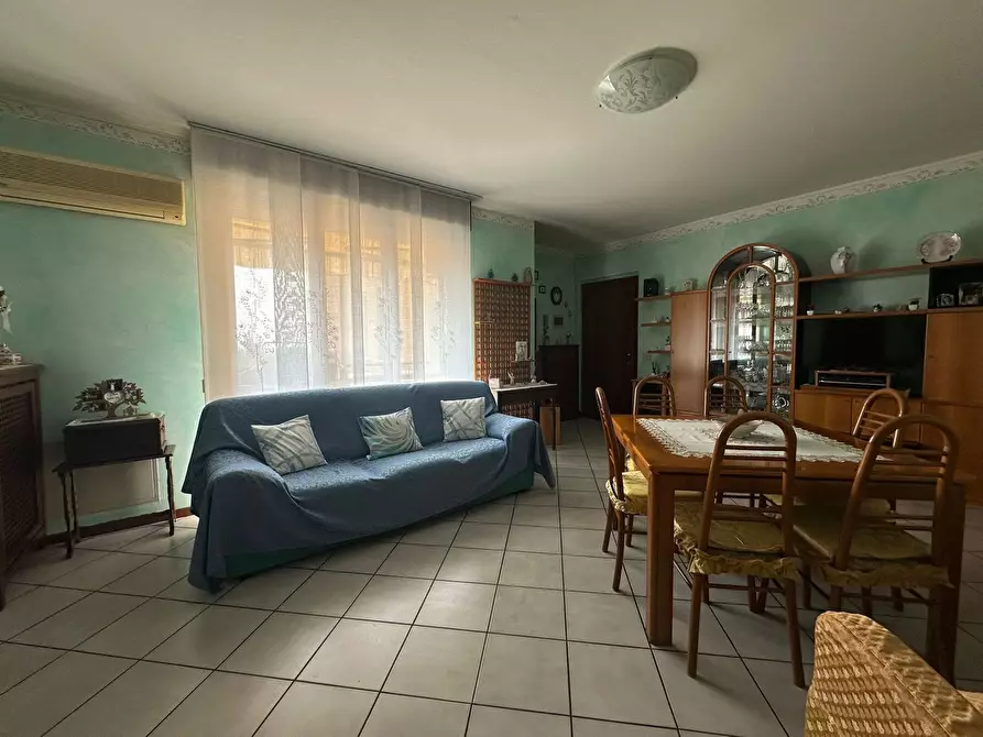 Immagine 2 di Appartamento in vendita  in Via Carlo Alberto dalla Chiesa, 8 a Chiari