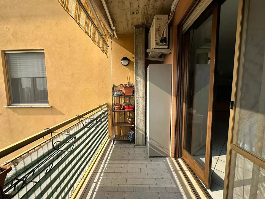 Immagine 16 di Appartamento in vendita  in Via Carlo Alberto dalla Chiesa, 8 a Chiari