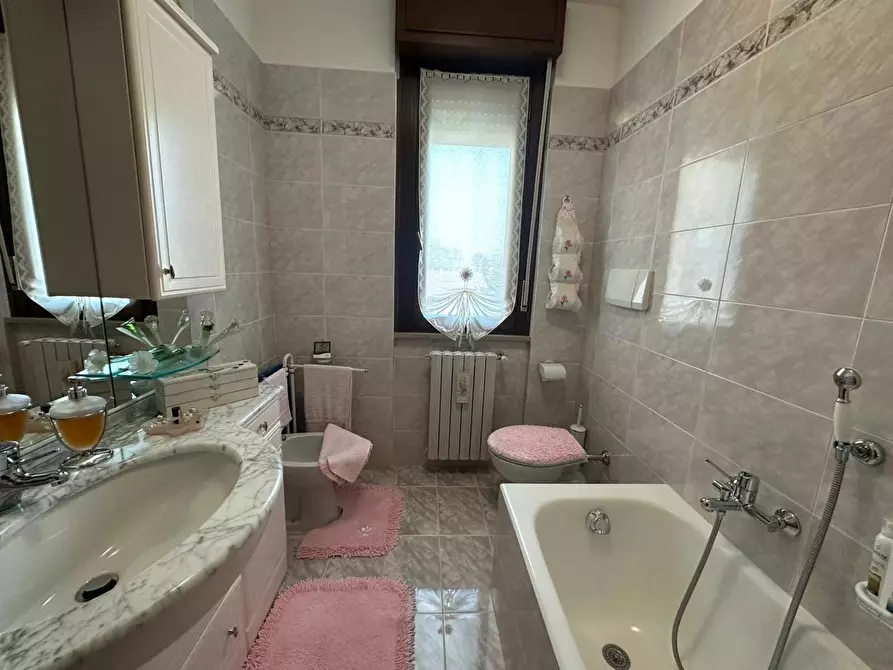 Immagine 17 di Appartamento in vendita  in Via Carlo Alberto dalla Chiesa, 8 a Chiari