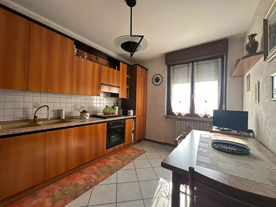 Immagine 13 di Appartamento in vendita  in Via Carlo Alberto dalla Chiesa, 8 a Chiari