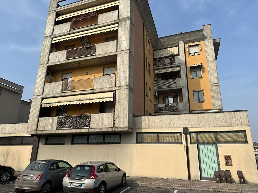 Immagine 26 di Appartamento in vendita  in Via Carlo Alberto dalla Chiesa, 8 a Chiari