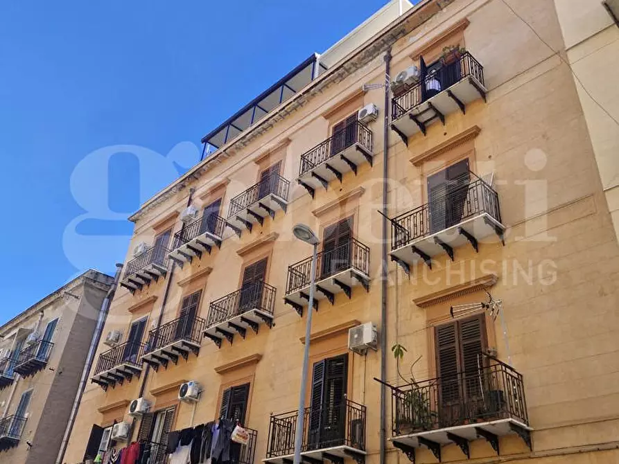 Immagine 2 di Appartamento in vendita  in Via Giuseppe la Masa a Palermo