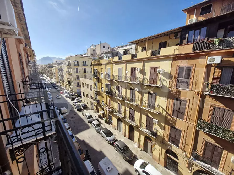 Immagine 18 di Appartamento in vendita  in Via Giuseppe la Masa a Palermo