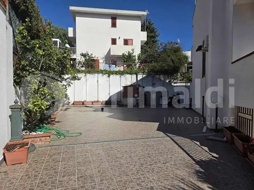 Immagine 6 di Casa bifamiliare in vendita  in Via Conca D'Oro a Messina