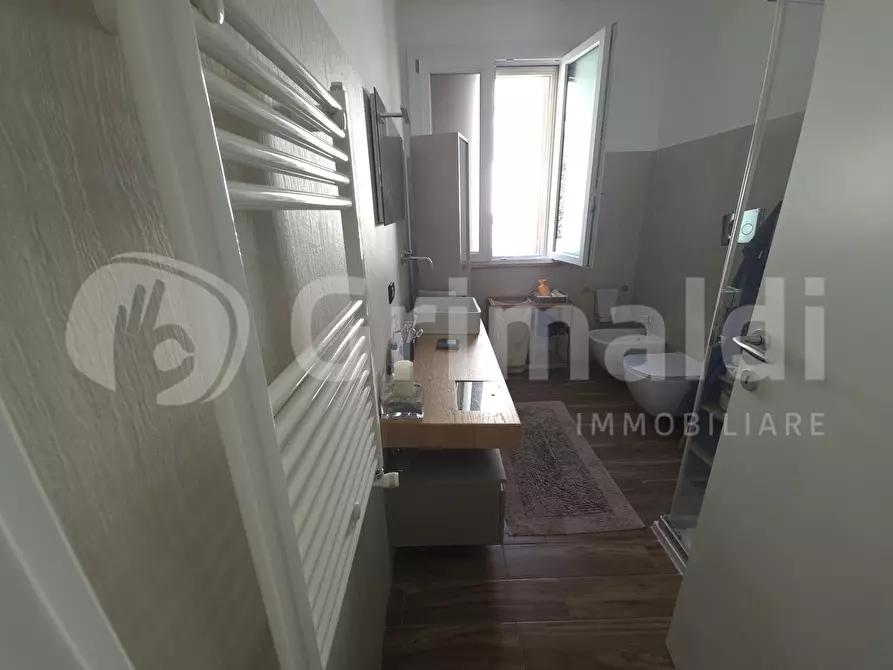 Immagine 35 di Casa bifamiliare in vendita  in Via Conca D'Oro a Messina