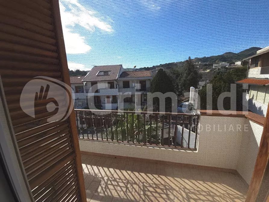 Immagine 34 di Casa bifamiliare in vendita  in Via Conca D'Oro a Messina