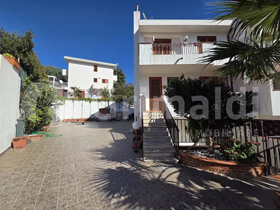 Immagine 7 di Casa bifamiliare in vendita  in Via Conca D'Oro a Messina