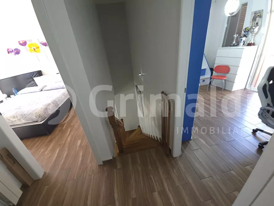 Immagine 40 di Casa bifamiliare in vendita  in Via Conca D'Oro a Messina