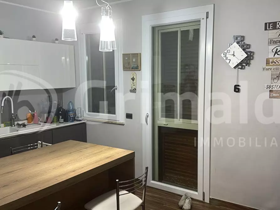 Immagine 37 di Casa bifamiliare in vendita  in Via Conca D'Oro a Messina