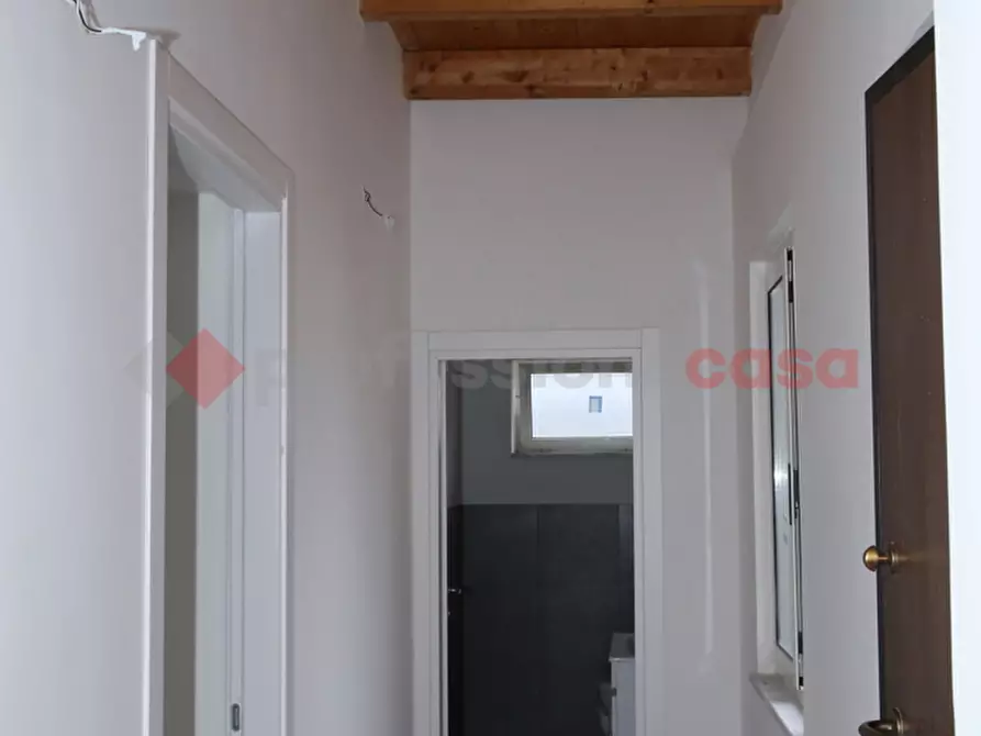 Immagine 14 di Appartamento in vendita  in Via Colombo, 23 a Pastorano